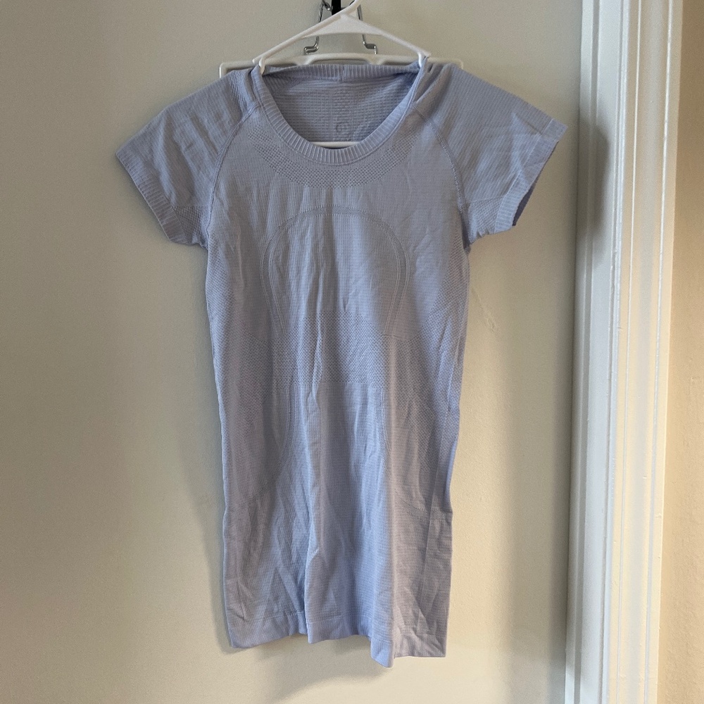 Lululemon short sleeve